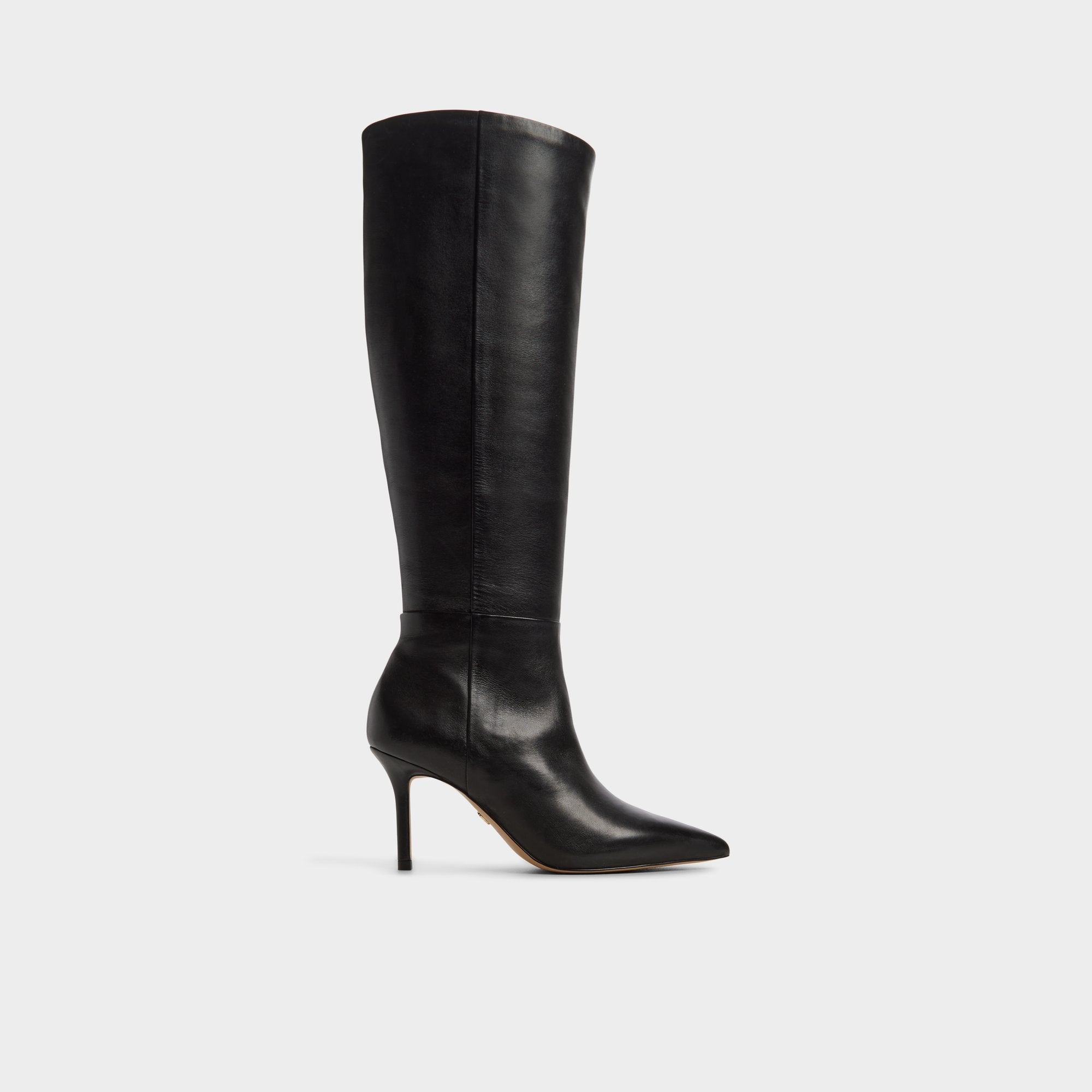 product_14118279_saphiria-wc_black_001-001-043_main_sq_gy